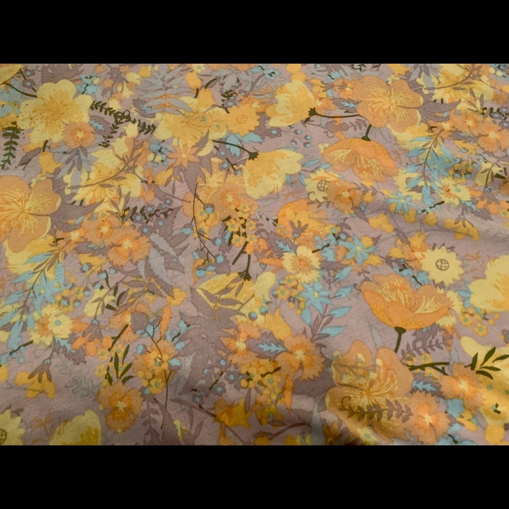 Lularoe Perfect T - Picture 3 of 3